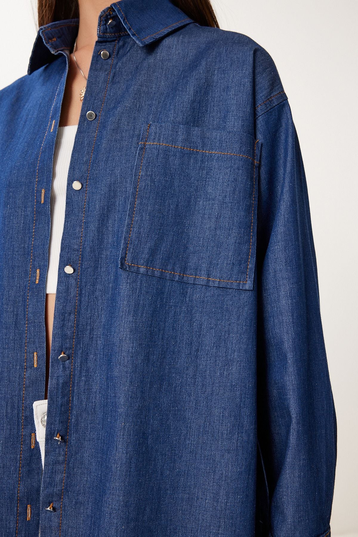 Koyu Mavi Cep Detaylı Denim Gömlek MX00221
