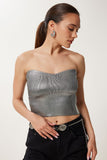 Metalik Gri Işıltılı Esnek Crop Straplez Bluz NS00434
