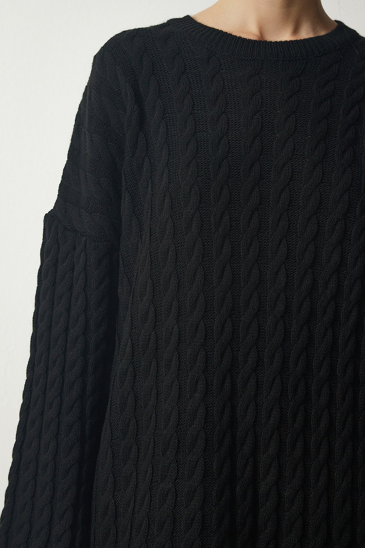 Siyah Örgü Detaylı Kalın Oversize Triko Elbise YY00184