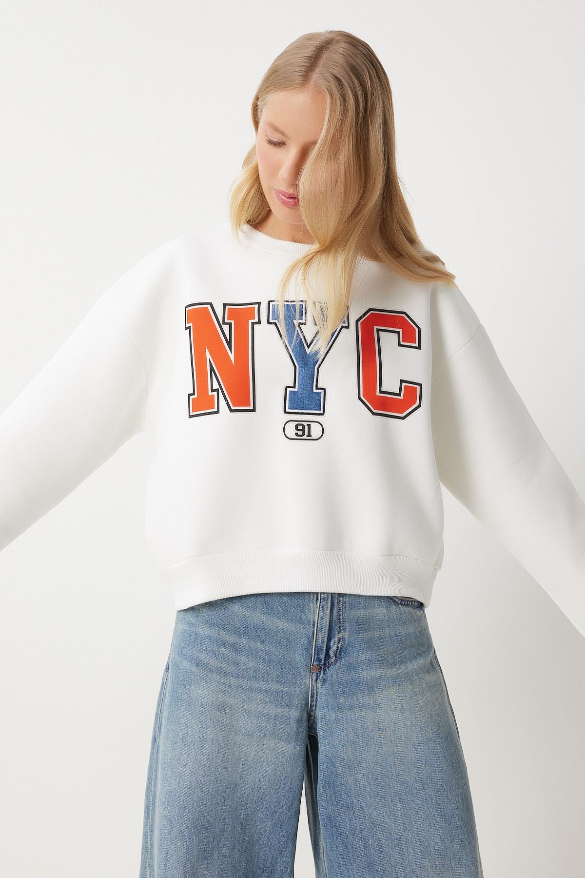 Ekru Sloganlı Armalı Şardonlu Örme Sweatshirt MP00028