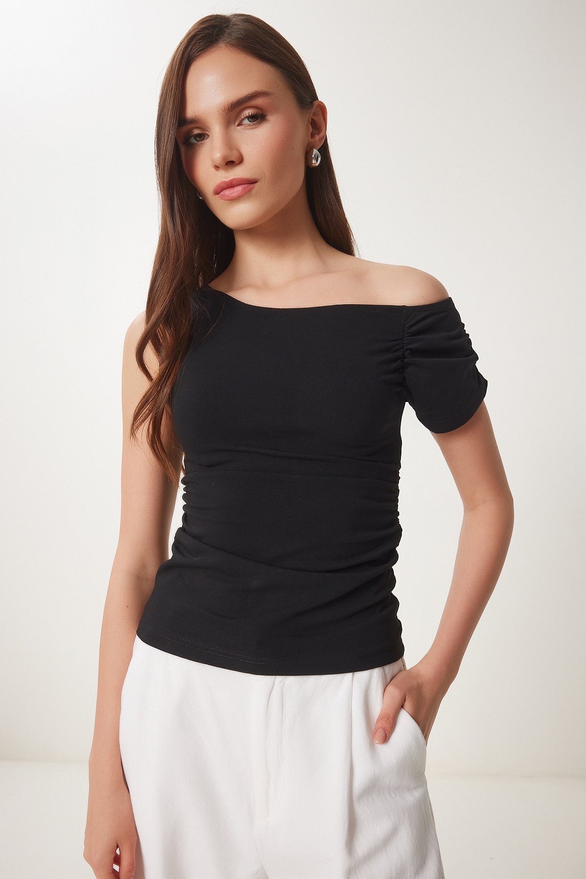 Siyah Büzgü Detaylı Örme Bluz ZV00275