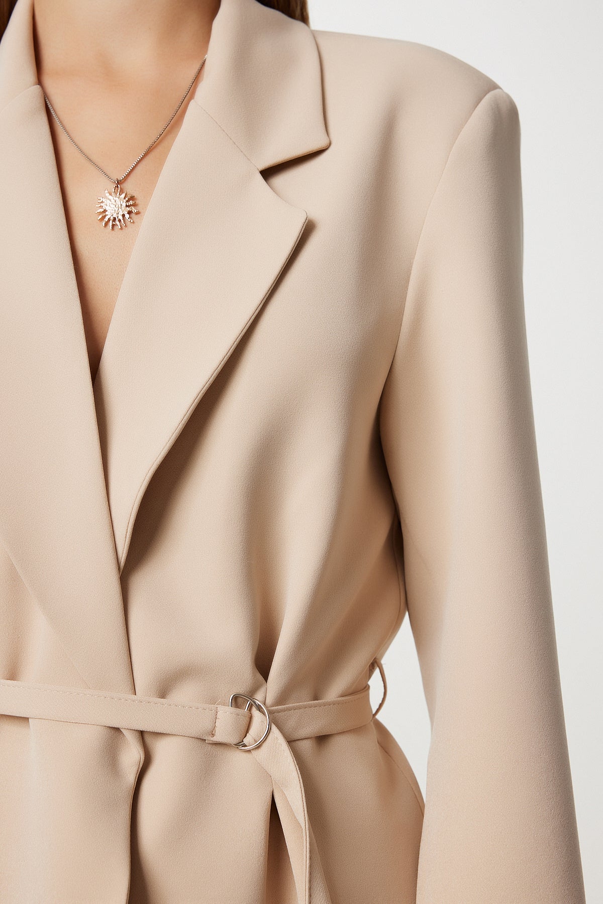 Koyu Krem Vatkalı Kemerli Blazer Dokuma Ceket KT00023