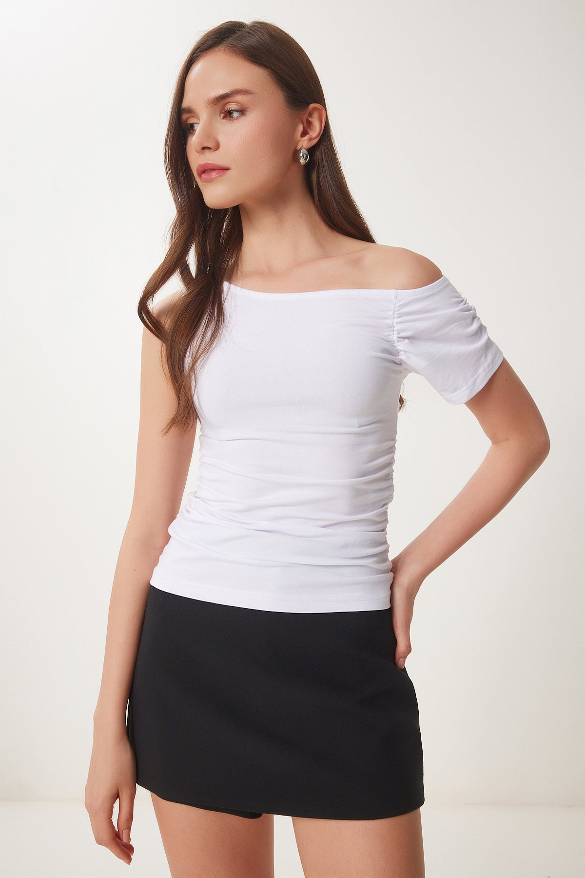 Beyaz Büzgü Detaylı Örme Bluz ZV00275