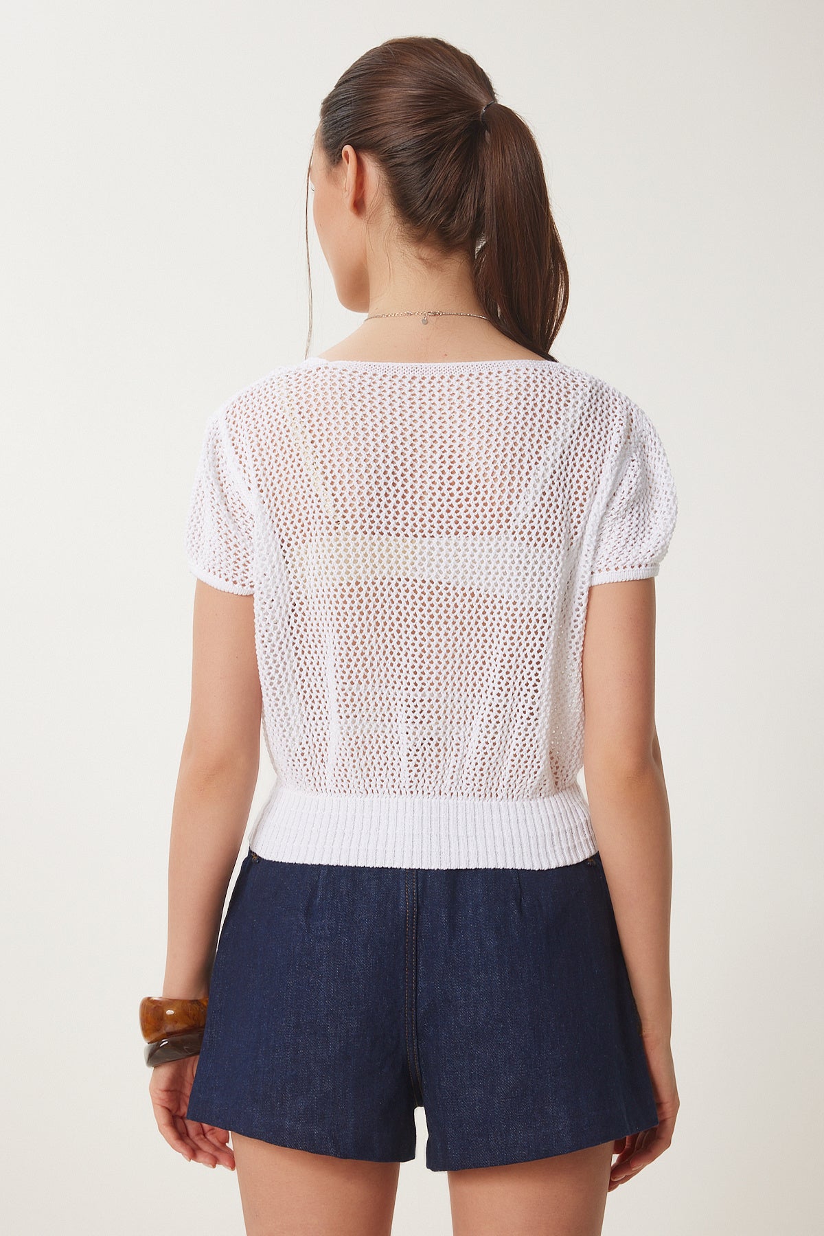 Beyaz Ajurlu Yazlık Crop Triko Bluz ZA00076