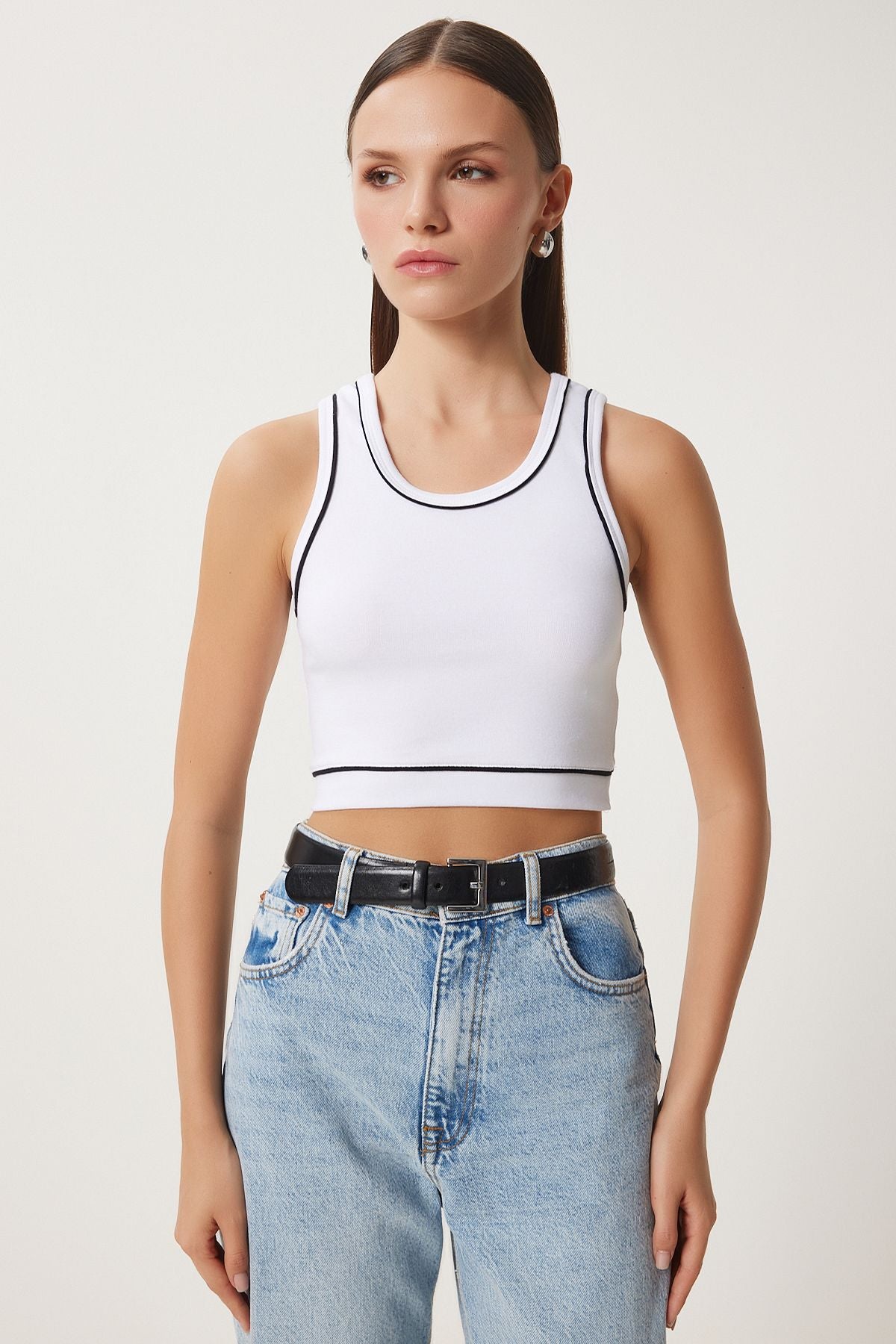 Beyaz Şeritli Crop Tok Örme Bluz US00945