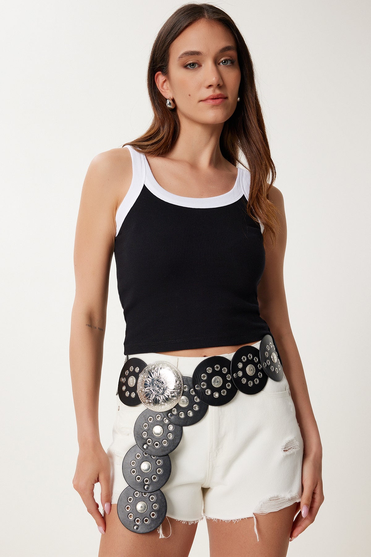 Siyah Beyaz 2’li Paket Kontrast Renkli Crop Fitilli Atlet US00973