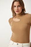 Bisküvi Cut Out Detaylı Fitilli Örme Bluz GT00065