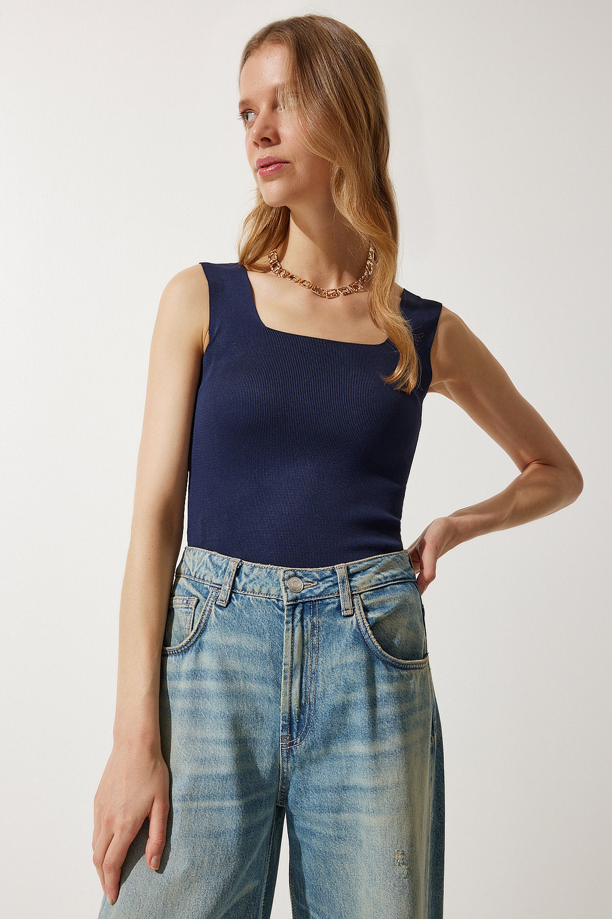 Lacivert Kare Yaka Triko Crop Bluz US00358