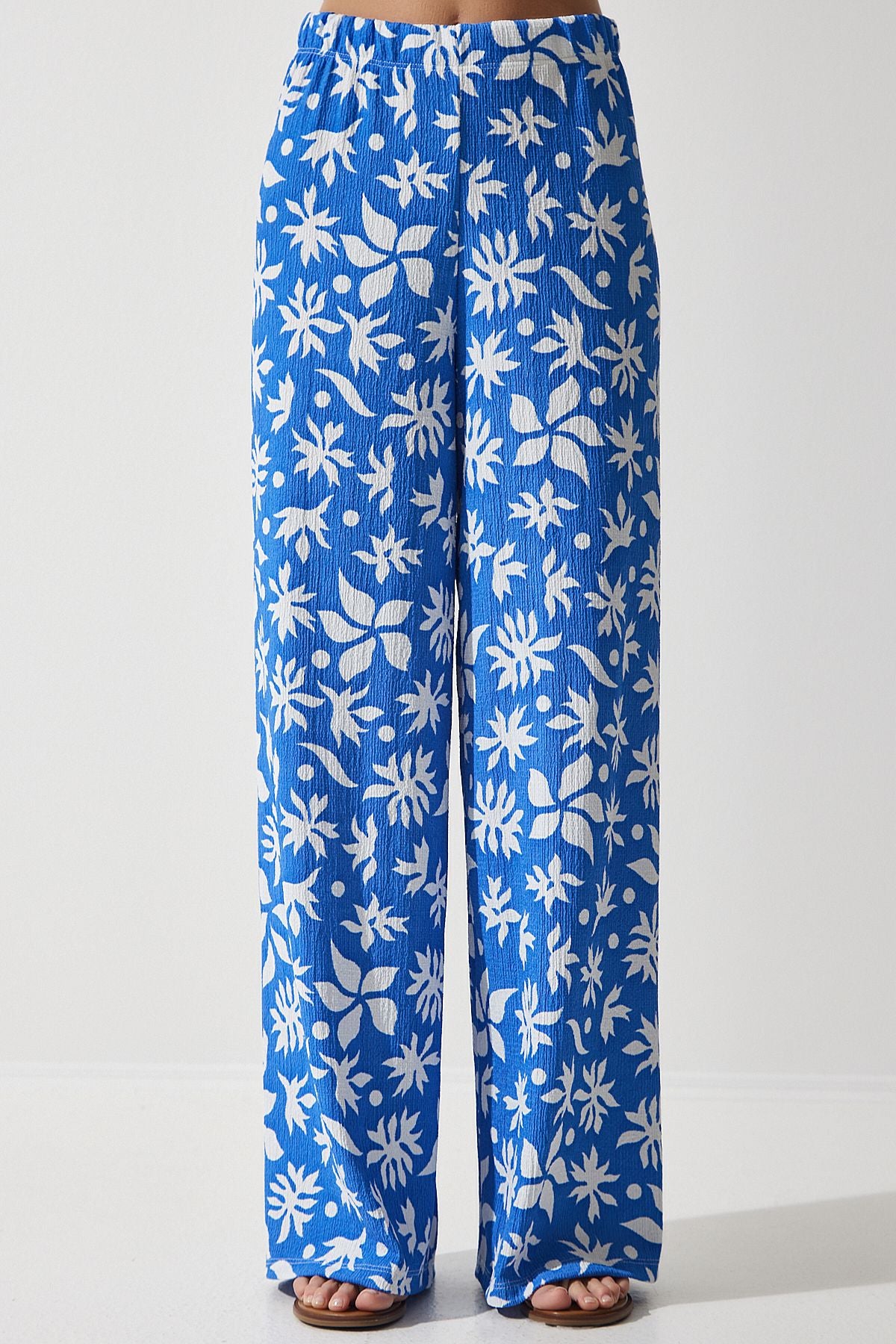 Mavi Beyaz Desenli Örme Crop Bluz Palazzo Takım MC00260