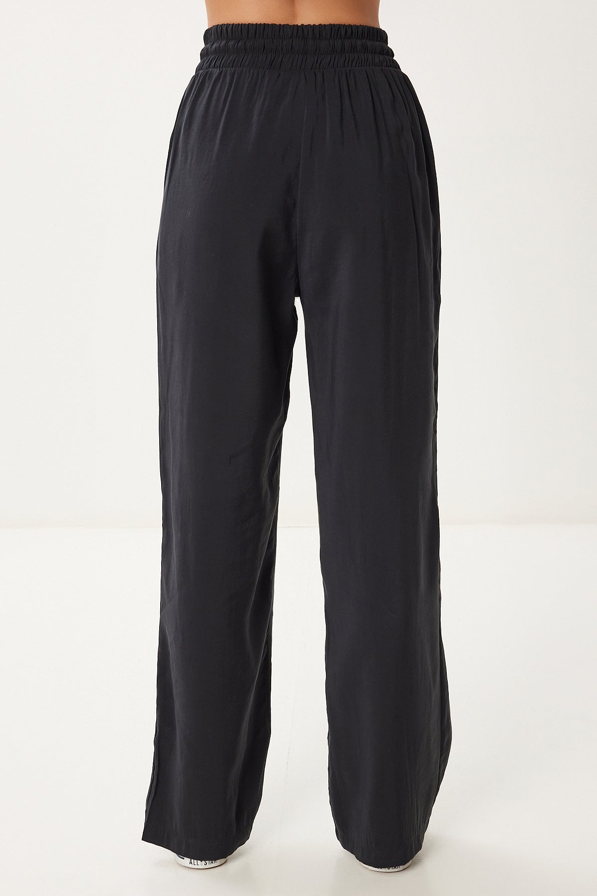 Siyah Geniş Paça Yazlık Modal Pantolon BV00157