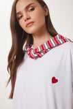 Beyaz Kalp Nakışlı Pamuklu Örme T-Shirt MP00032