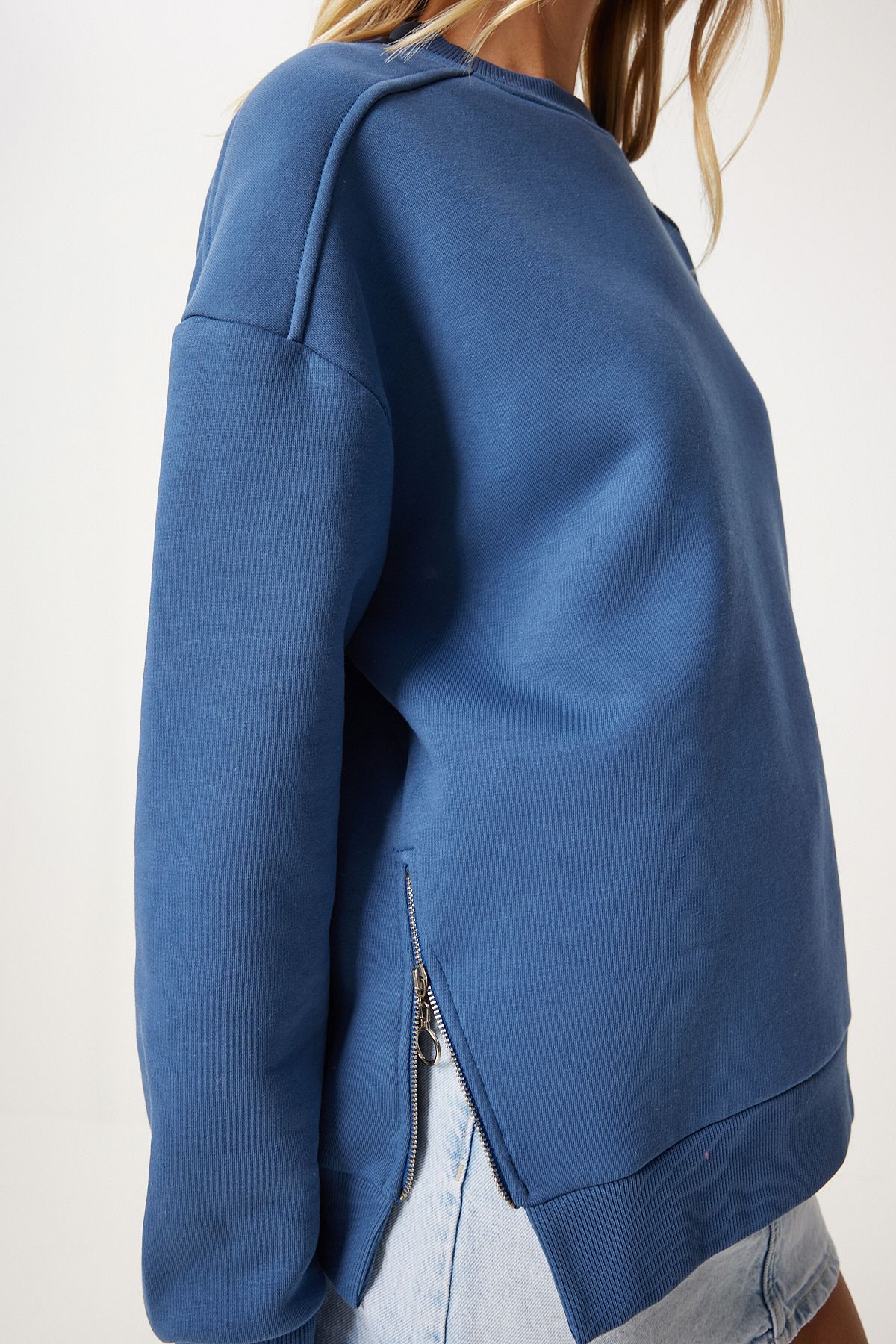 İndigo Mavi Fermuar Detaylı Şardonlu Örme Sweatshirt UB00148