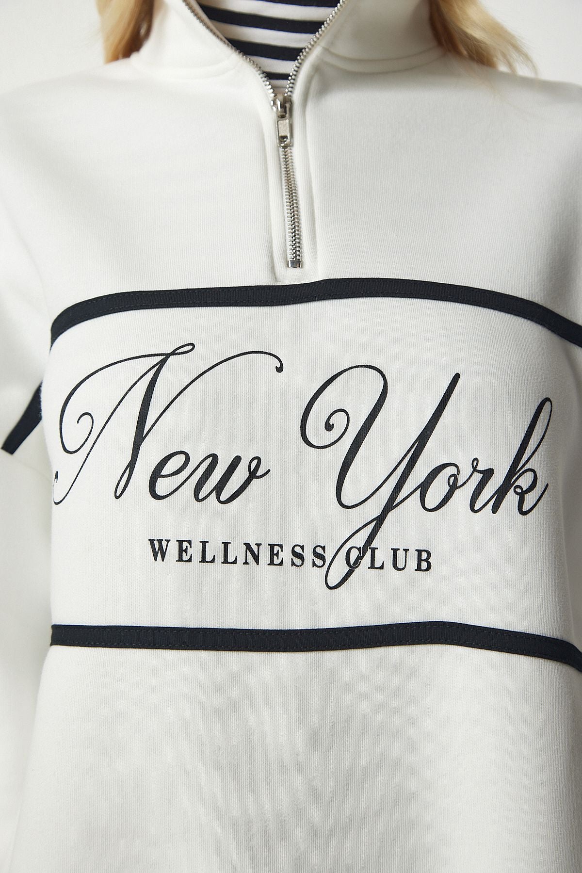 Ekru Fermuarlı Yaka Baskılı Şardonlu Sweatshirt UB00168