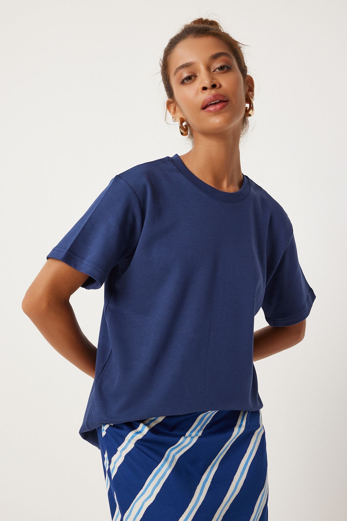 Lacivert Bisiklet Yaka %100 Pamuk Penye T-Shirt FN03265