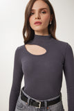 Antrasit Beyaz 2'Li Paket Cut Out Detaylı Fitilli Örme Bluz GT00235