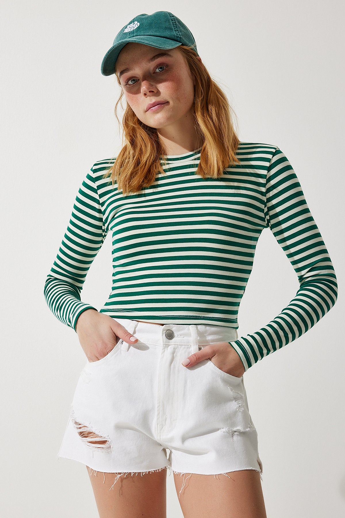 Koyu Yeşil Bisiklet Yaka Çizgili Crop Örme Bluz CR00424