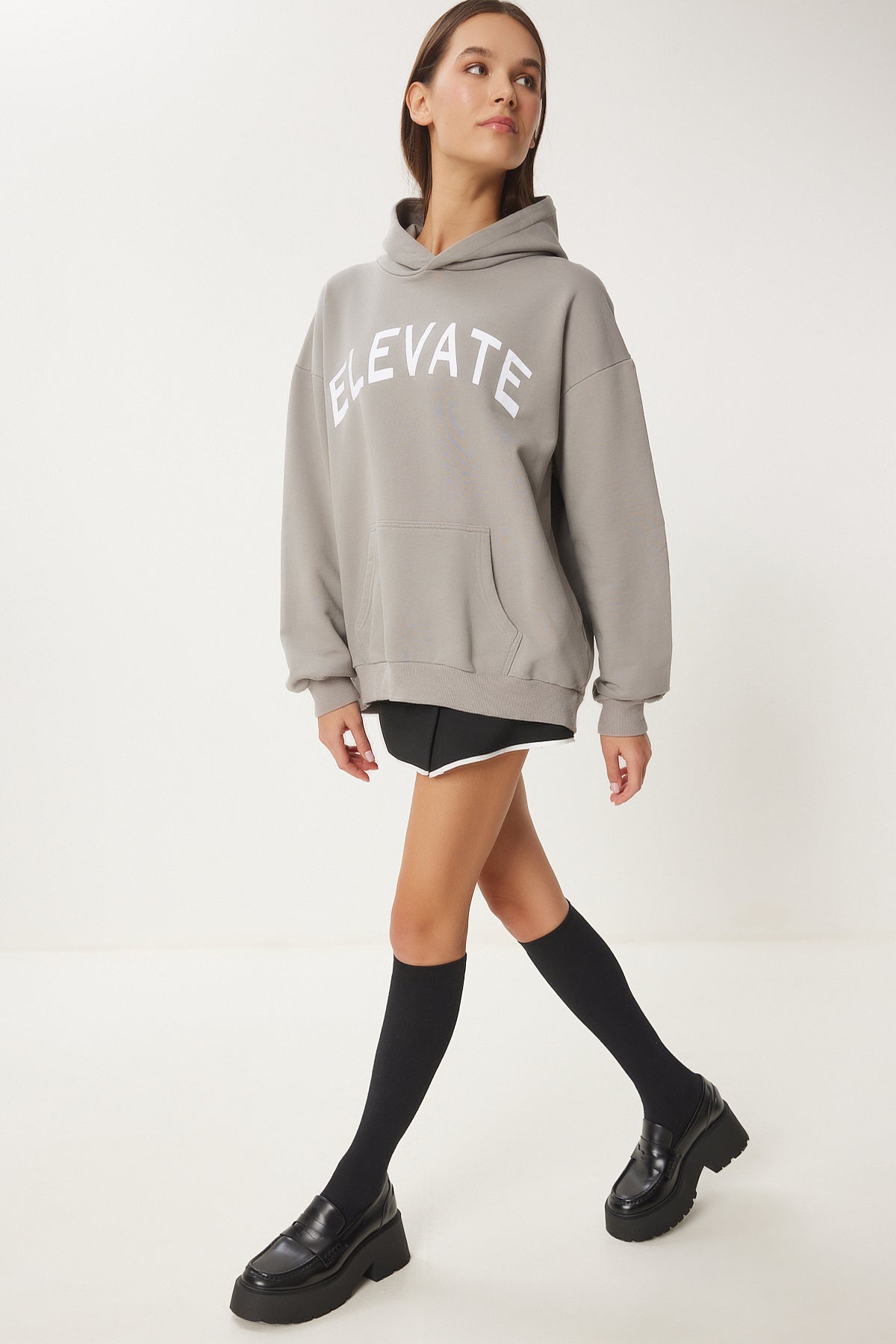 Gri Kapüşonlu Baskılı Oversize Örme Sweatshirt CE00095