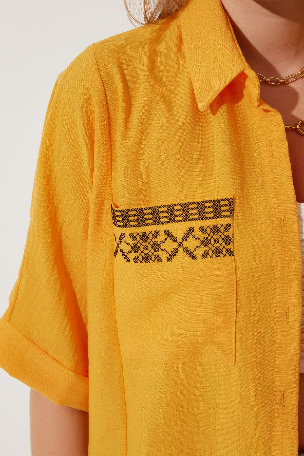 Oranj Nakışlı Cepli Oversize Keten Ayrobin Gömlek RG00031