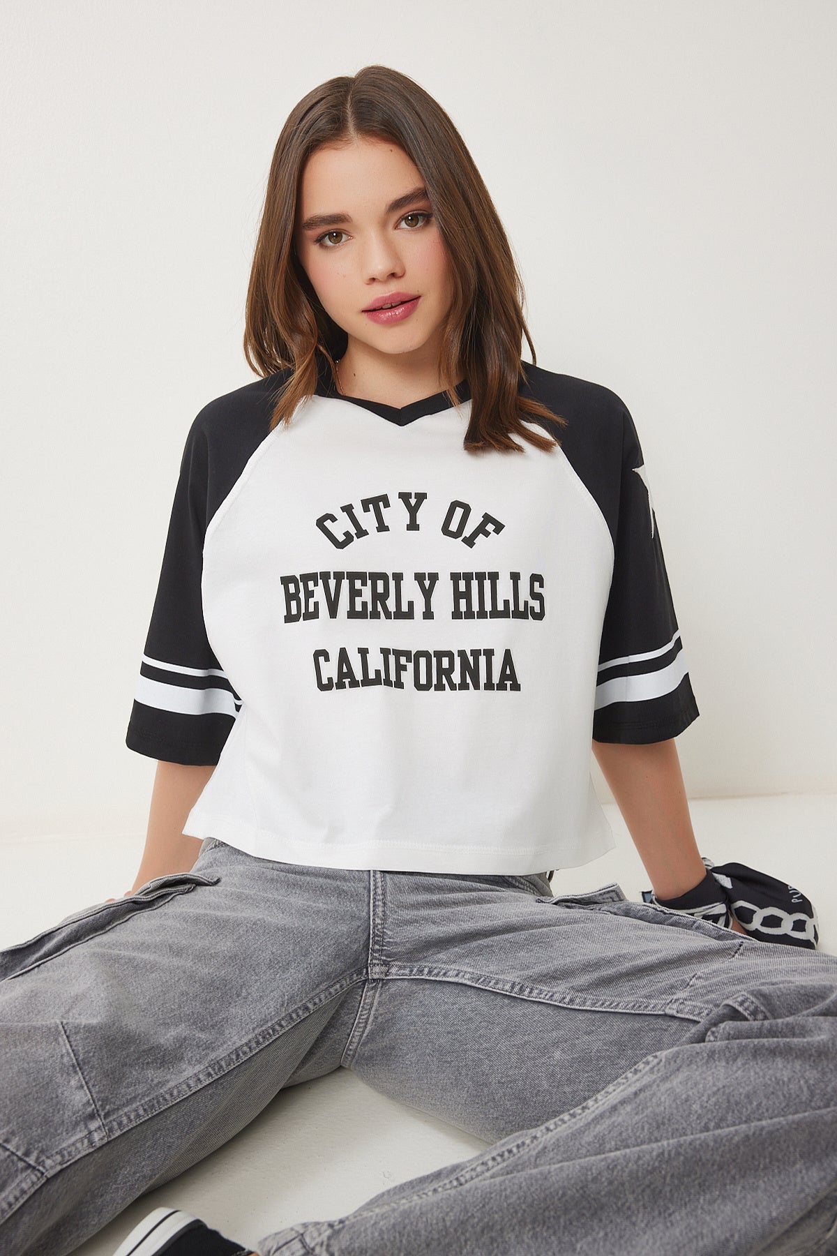 Siyah Beyaz Sloganlı Pamuklu Örme T-Shirt CR00462