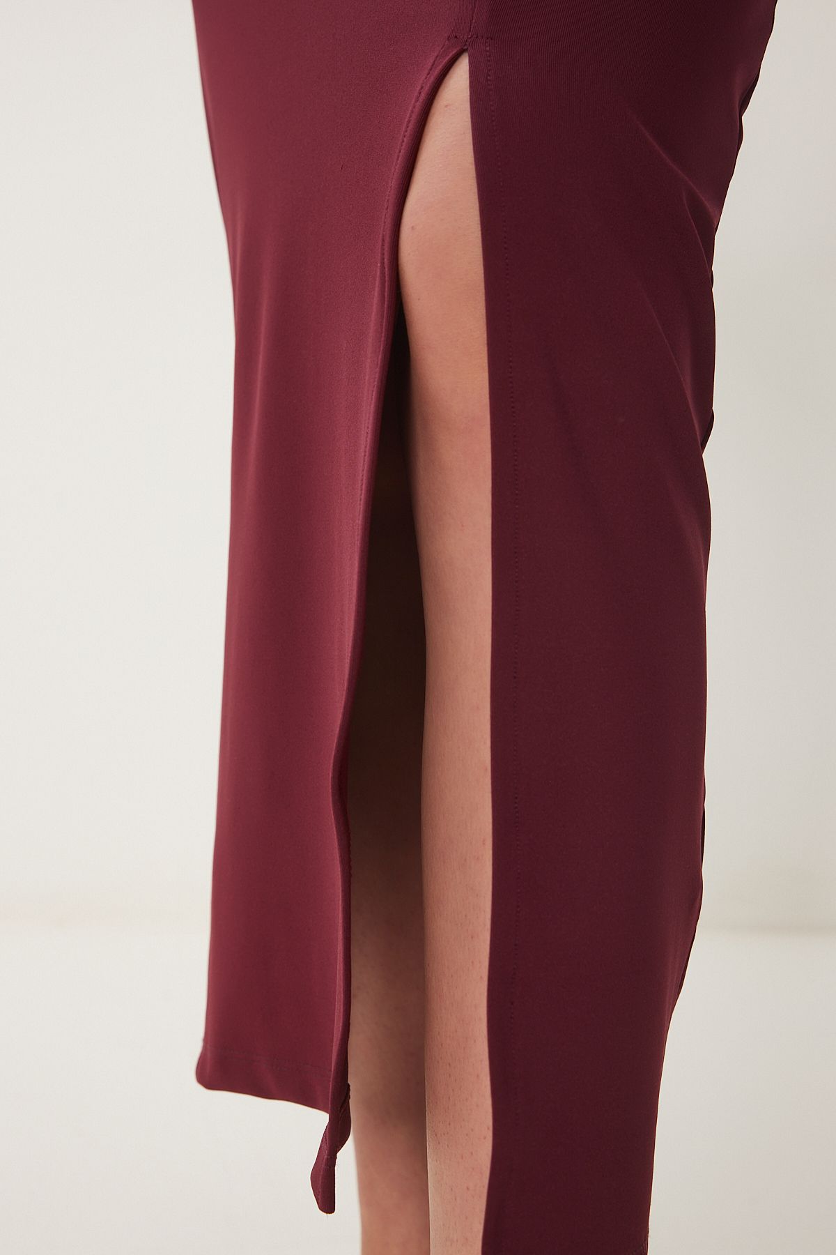 Bordo Gold Tokalı Midi Sandy Elbise KH00097