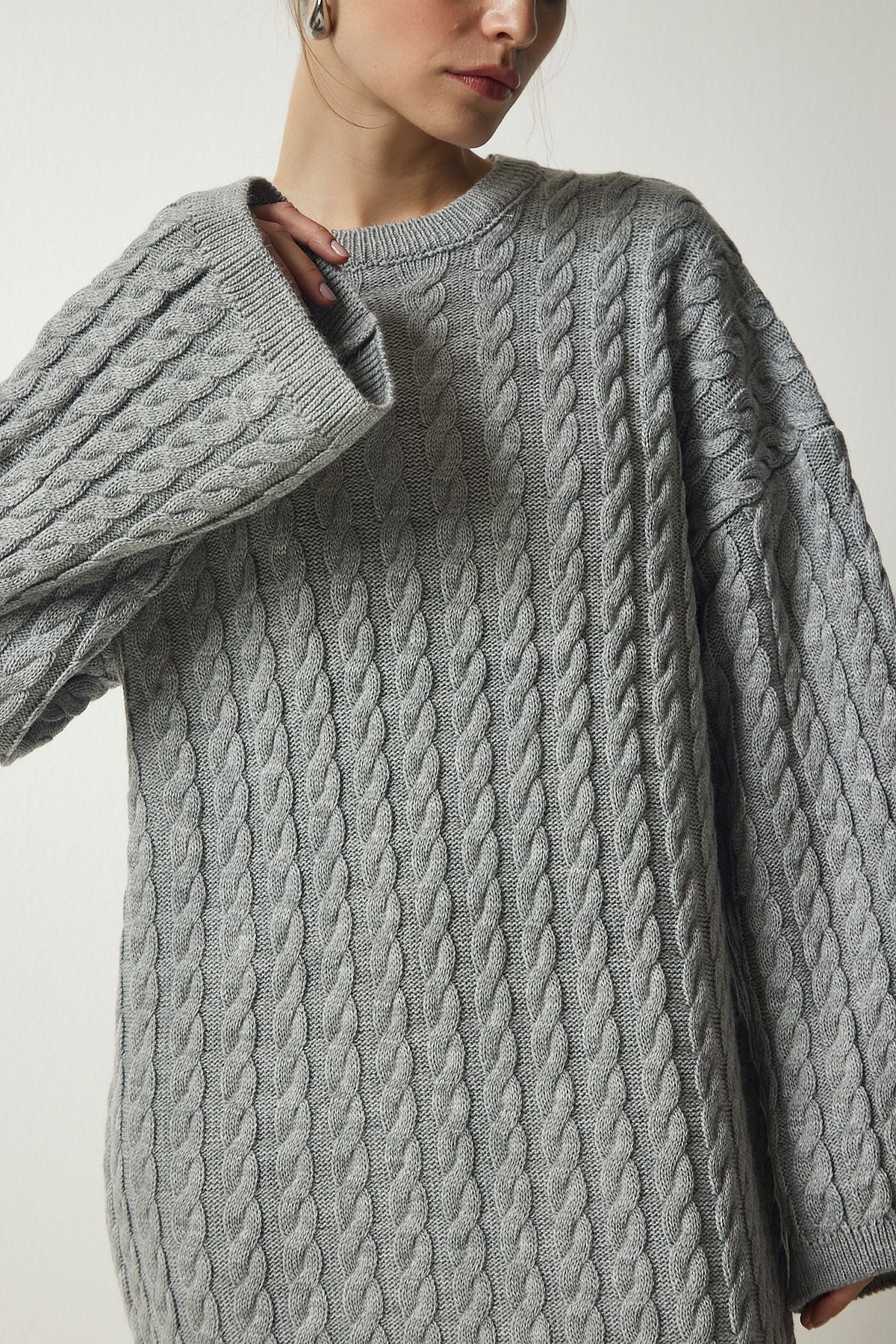 Gri Örgü Detaylı Kalın Oversize Triko Elbise YY00184