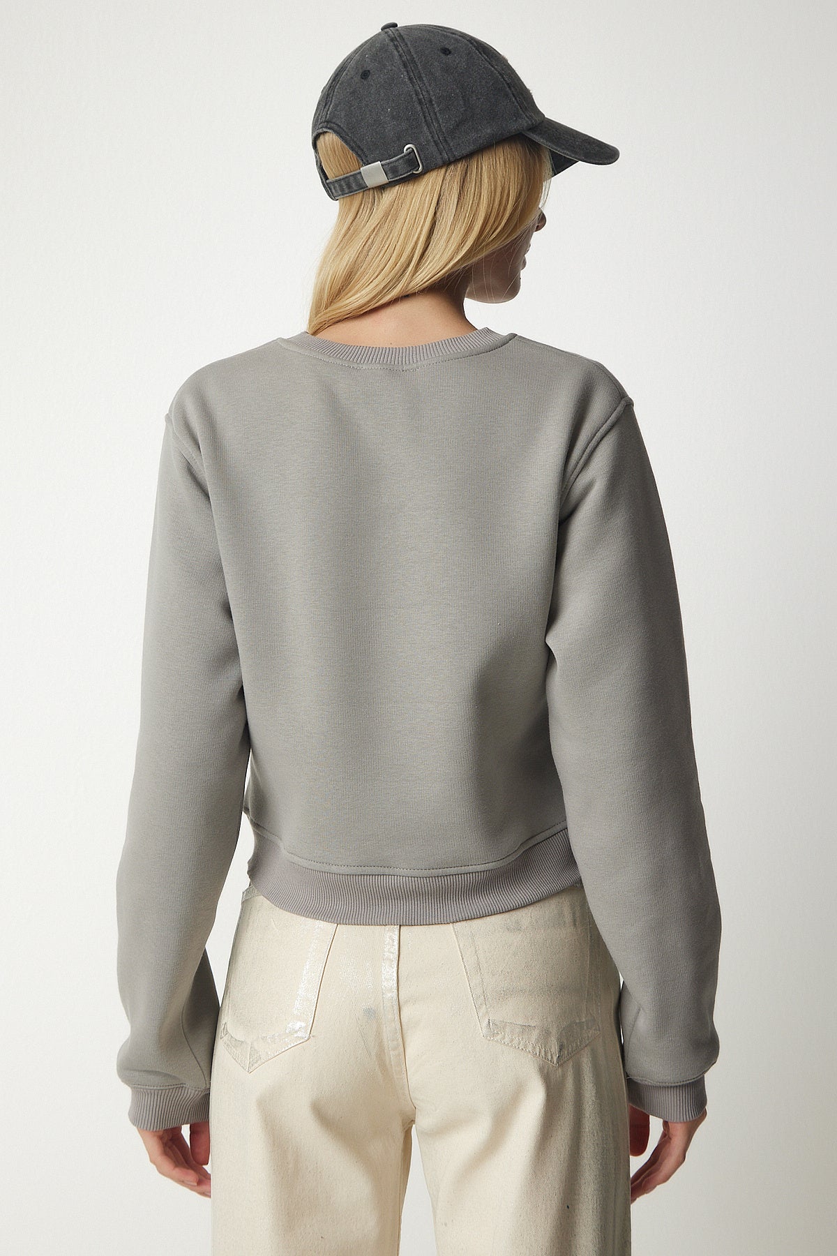 Füme Şardonlu Crop Sweatshirt UB00178