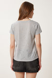 Gri Melanj Metal Aksesuarlı Yırtık Detaylı Örme T-Shirt TP00101