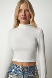 Beyaz Dik Yaka Fitilli Kaşkorse Crop Bluz ub00165