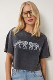 Antrasit Baskılı Yıkamalı Crop Örme T-Shirt AN00221