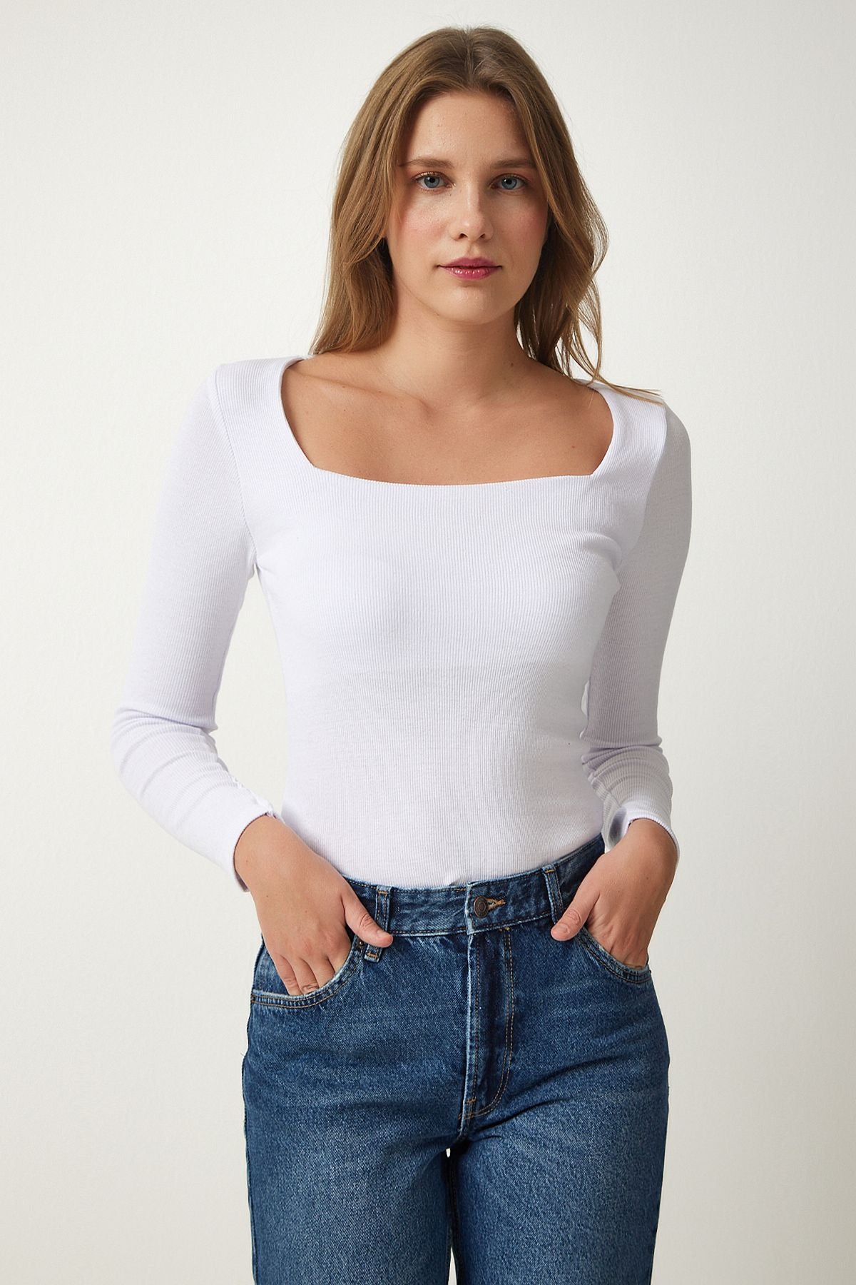 Beyaz Kare Yaka Fitilli Örme Bluz GT00052