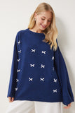 Lacivert Fiyonk Detaylı Oversize Triko Kazak KB00042