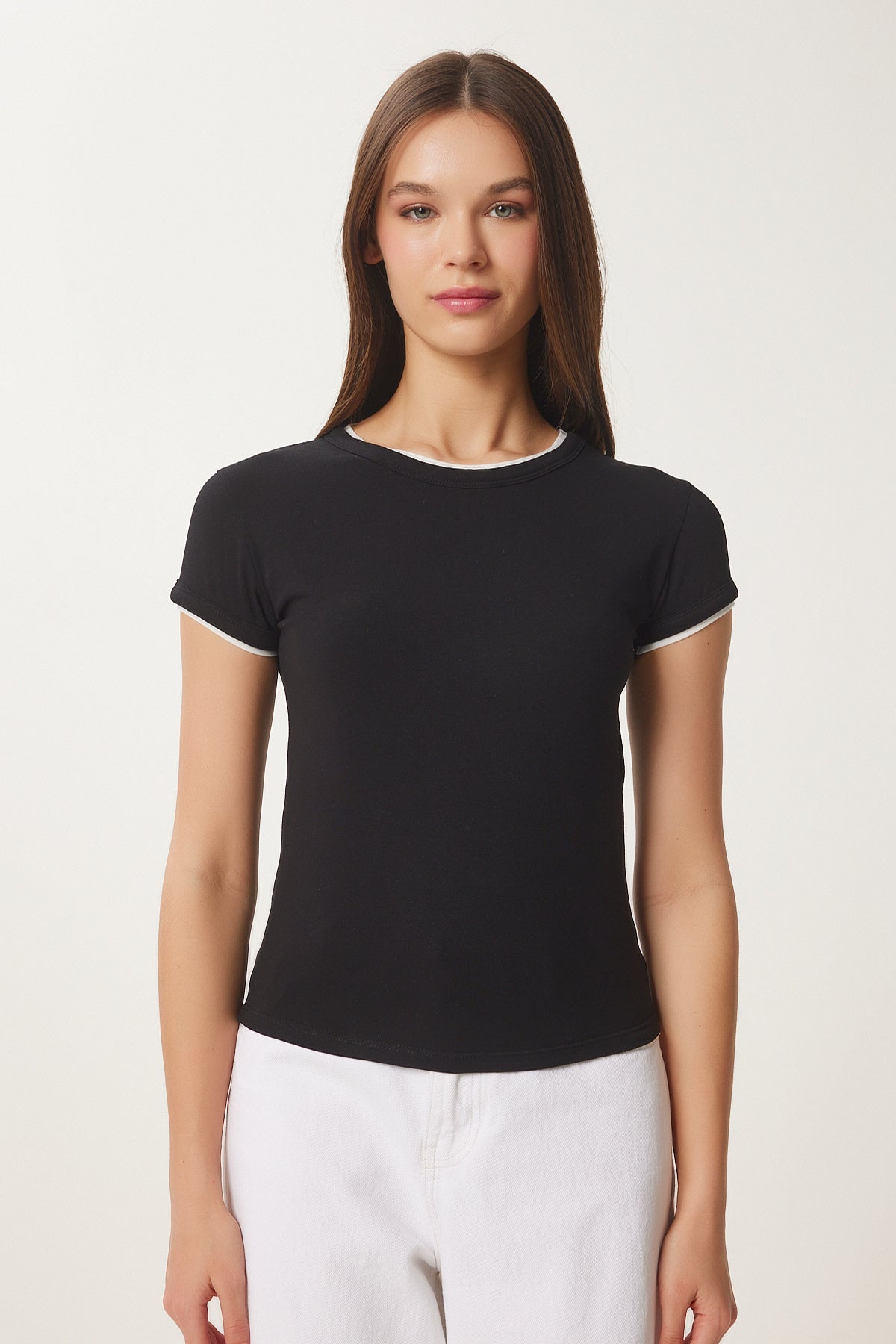Siyah Kemik Kontrast Renkli Örme T-Shirt UB00369