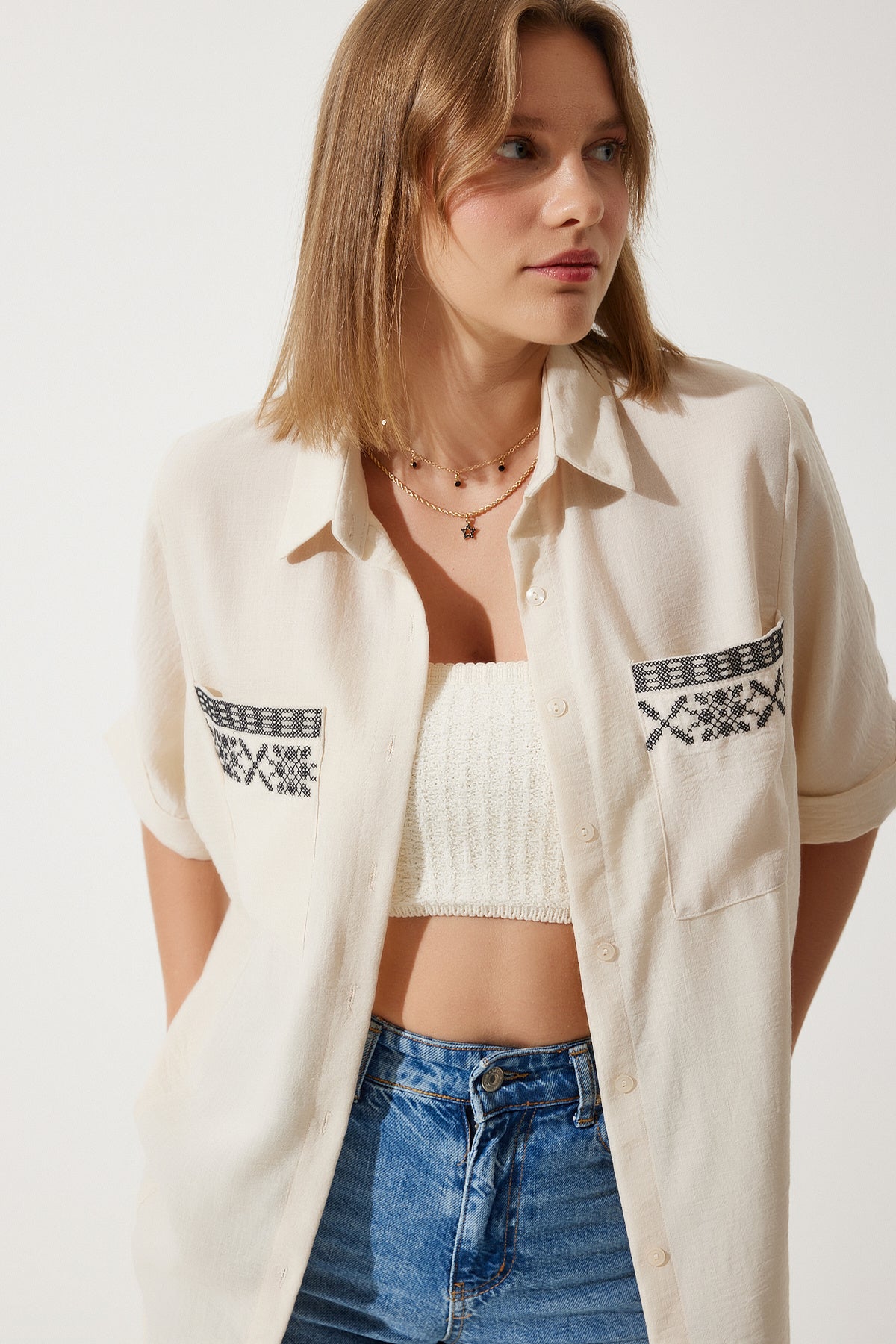 Krem Nakışlı Cepli Oversize Keten Ayrobin Gömlek RG00031