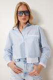 Gök Mavi Kontrast Detaylı Çizgili Crop Dokuma Gömlek MX00189