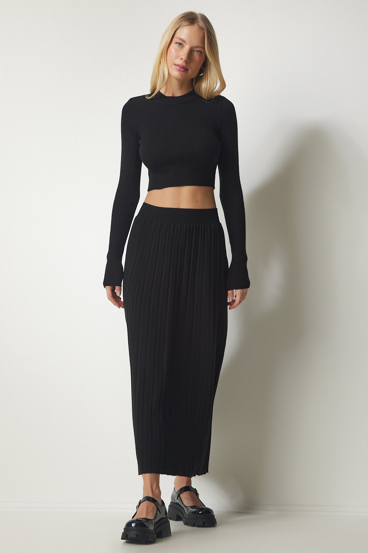Siyah Fitilli Triko Crop Etek Takım Kİ00106