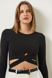 Siyah Cut Out Detaylı Crop Bluz CE00091