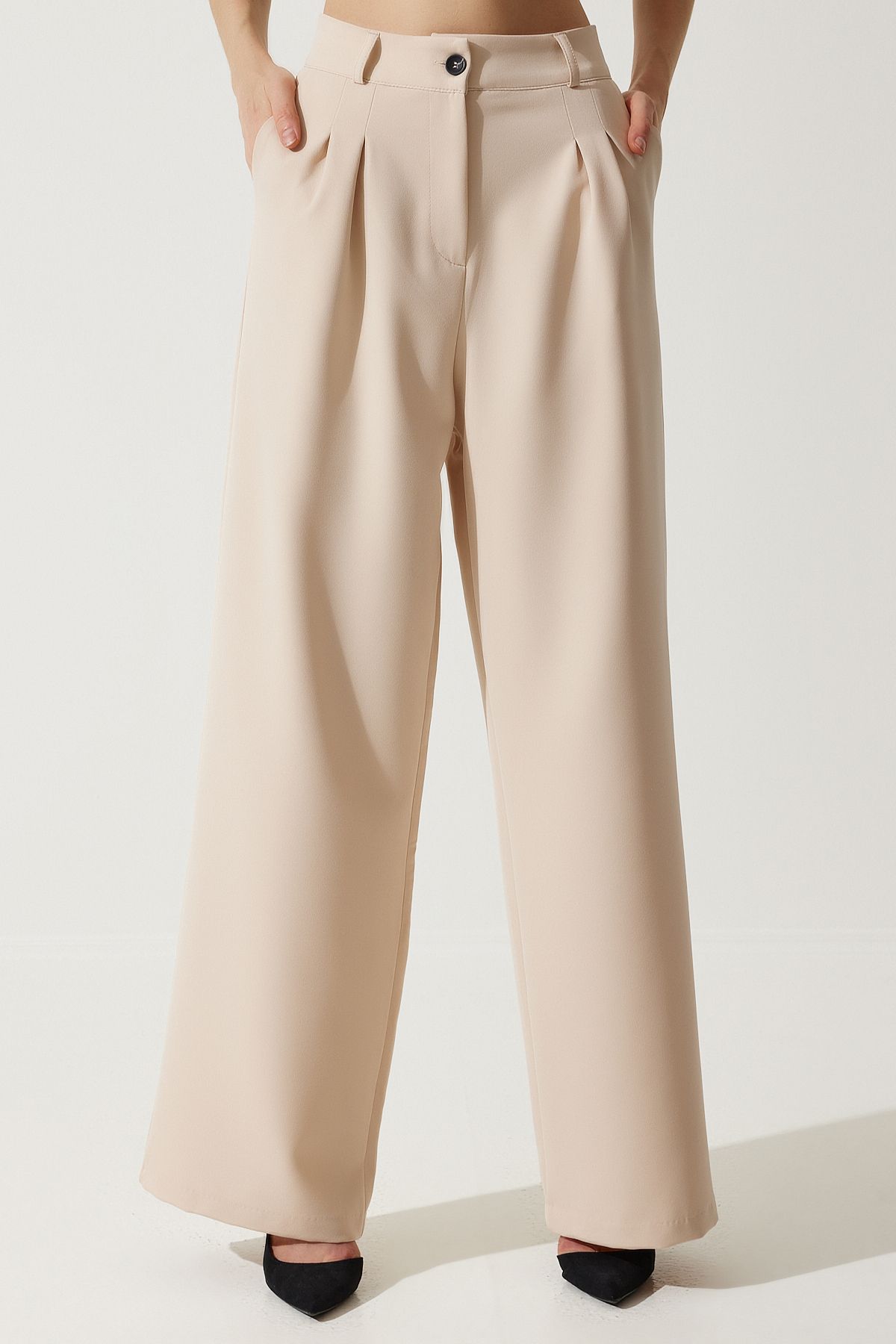 Krem Geniş Paça Maskülen Dokuma Pantolon HG00001