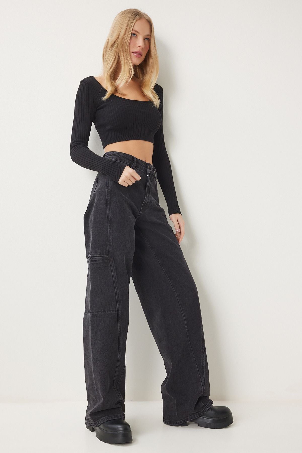 Siyah Geniş Paça Kargo Jean FN03184