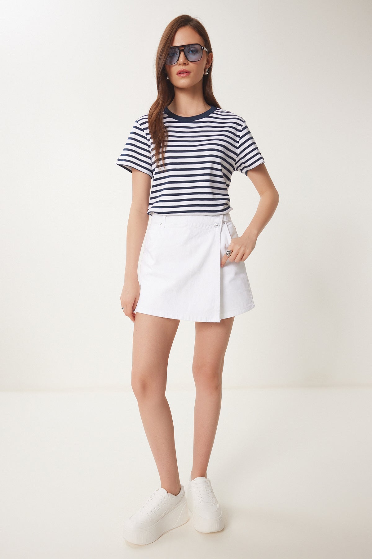 Beyaz Mini Denim Şort Etek OK00066