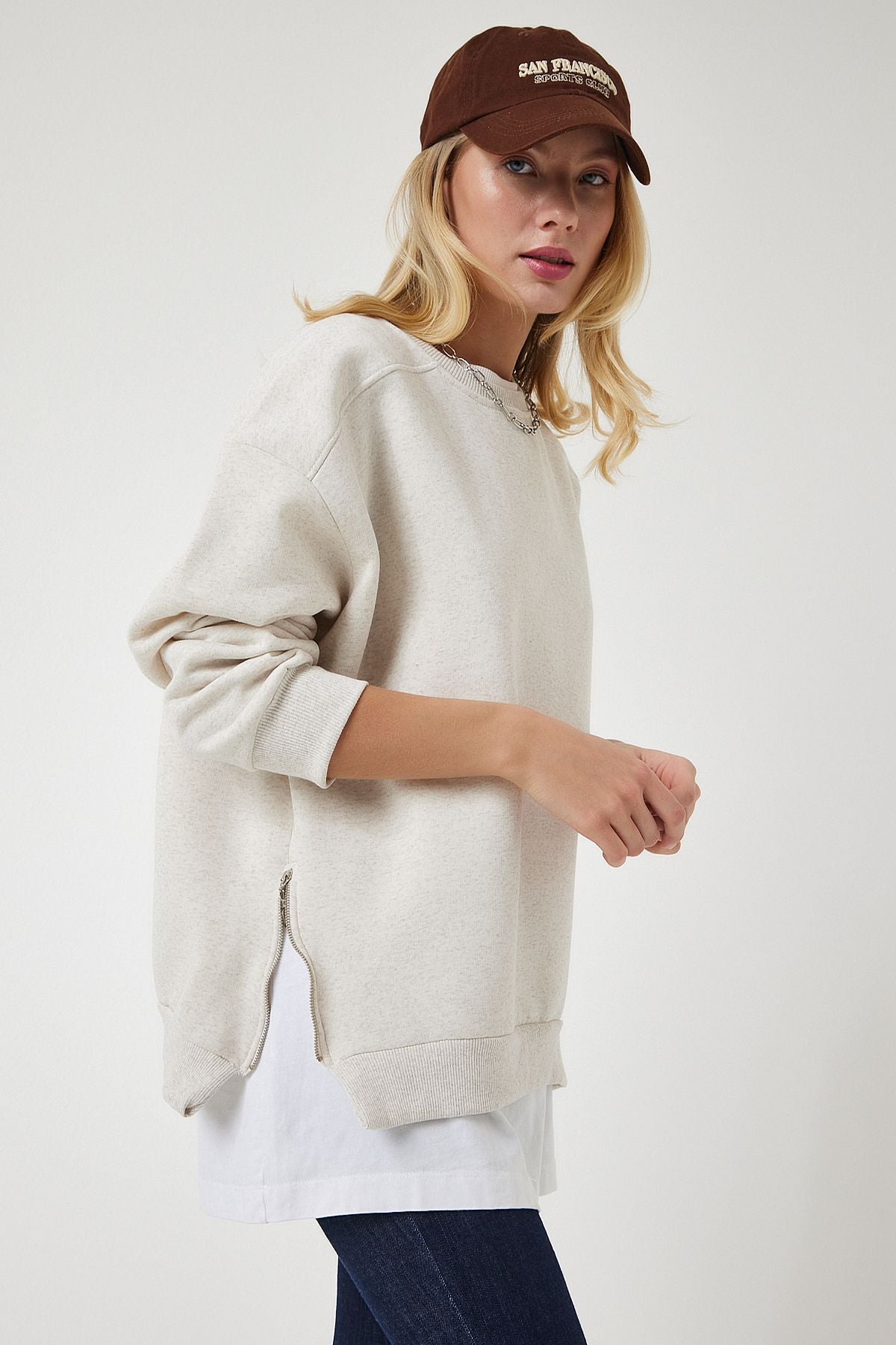 Bej Fermuar Detaylı Şardonlu Örme Sweatshirt UB00148