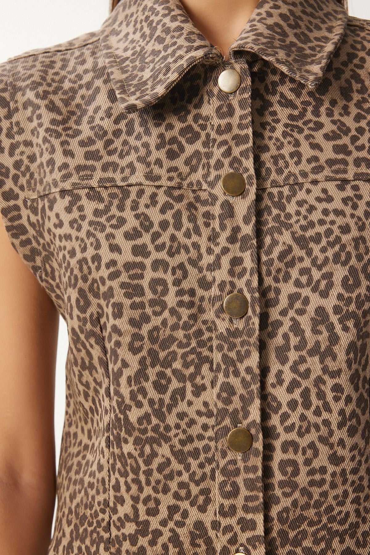 Vizon Kahverengi Leopar Desenli Gömlek Yaka Denim Yelek FN03418