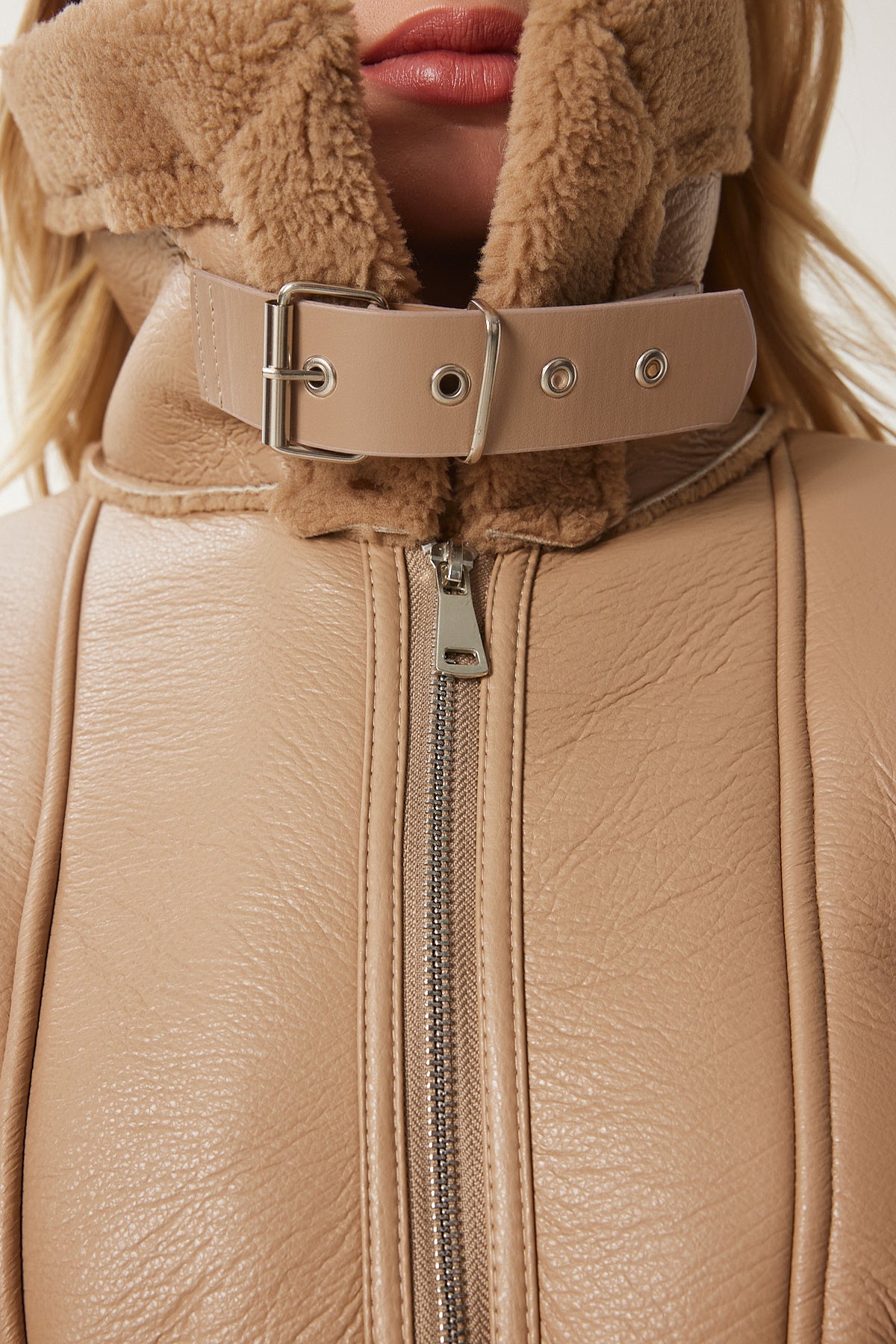 Camel İçi Suni Kürklü Suni Deri Biker Ceket RV00202