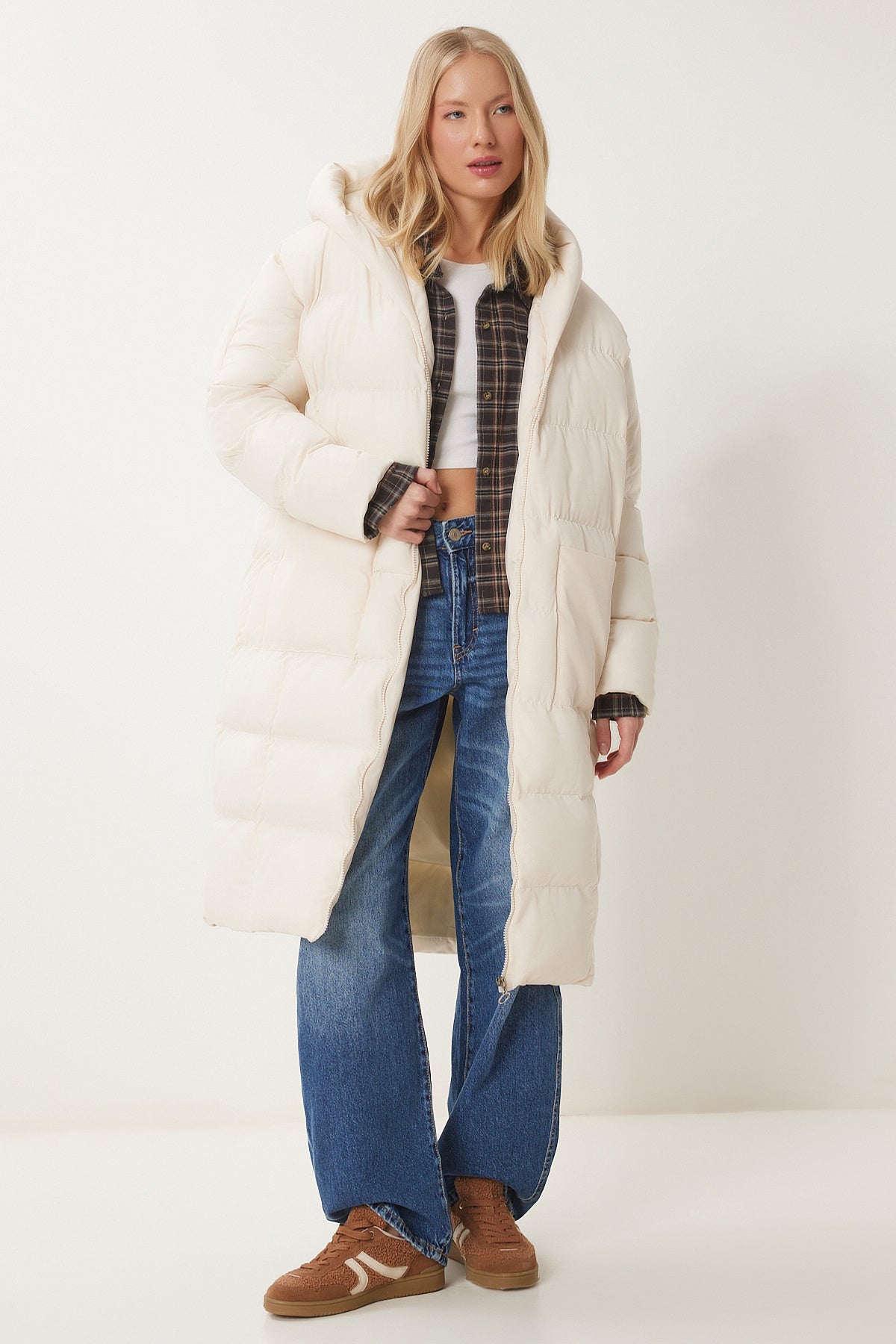 Kemik Kapüşonlu Oversize Uzun Şişme Kaban NT00428
