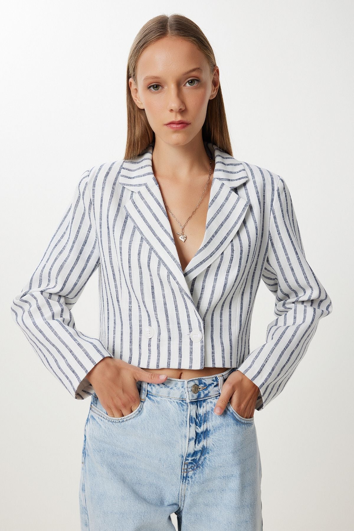 Ekru Lacivert Vatkalı Keten Crop Ceket MX00254