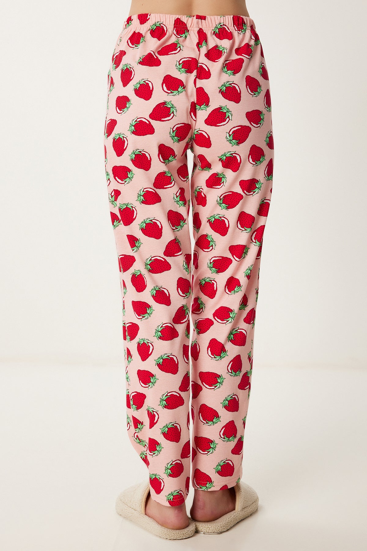 Pembe Kırmızı Desenli Gömlek Alt Örme Pijama Takımı FP00010
