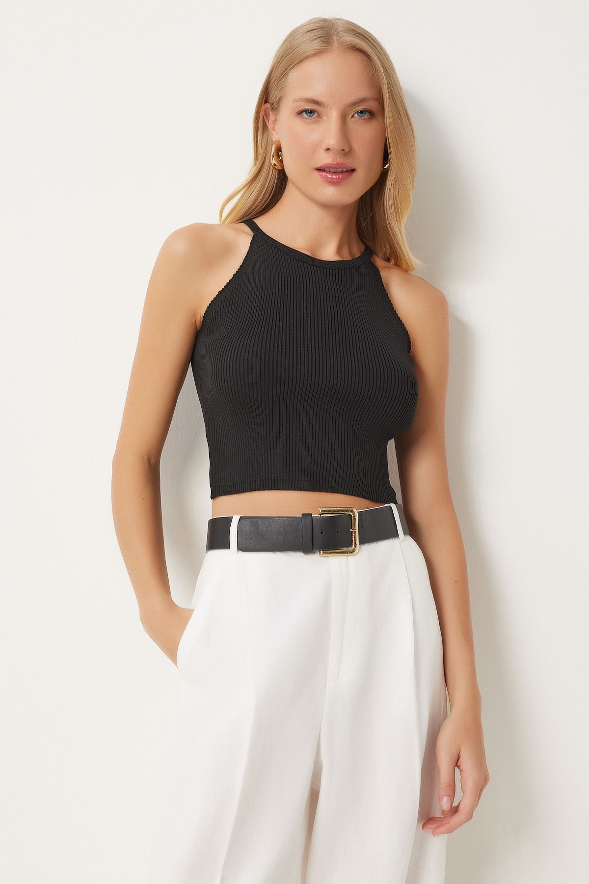 Siyah Halter Yaka Crop Triko Bluz  FN03341