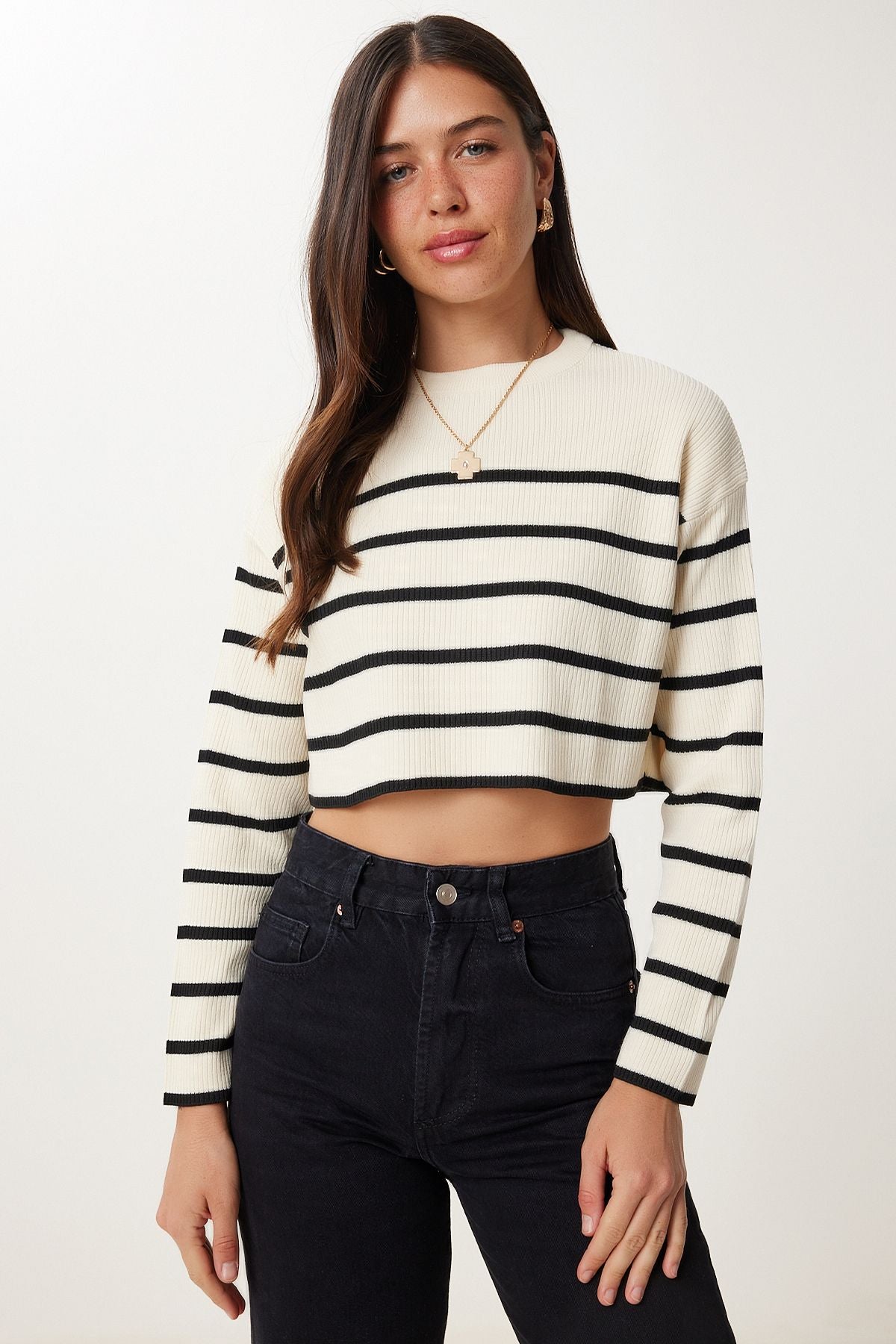 Krem Fitilli Çizgili Crop Triko Kazak PF00048
