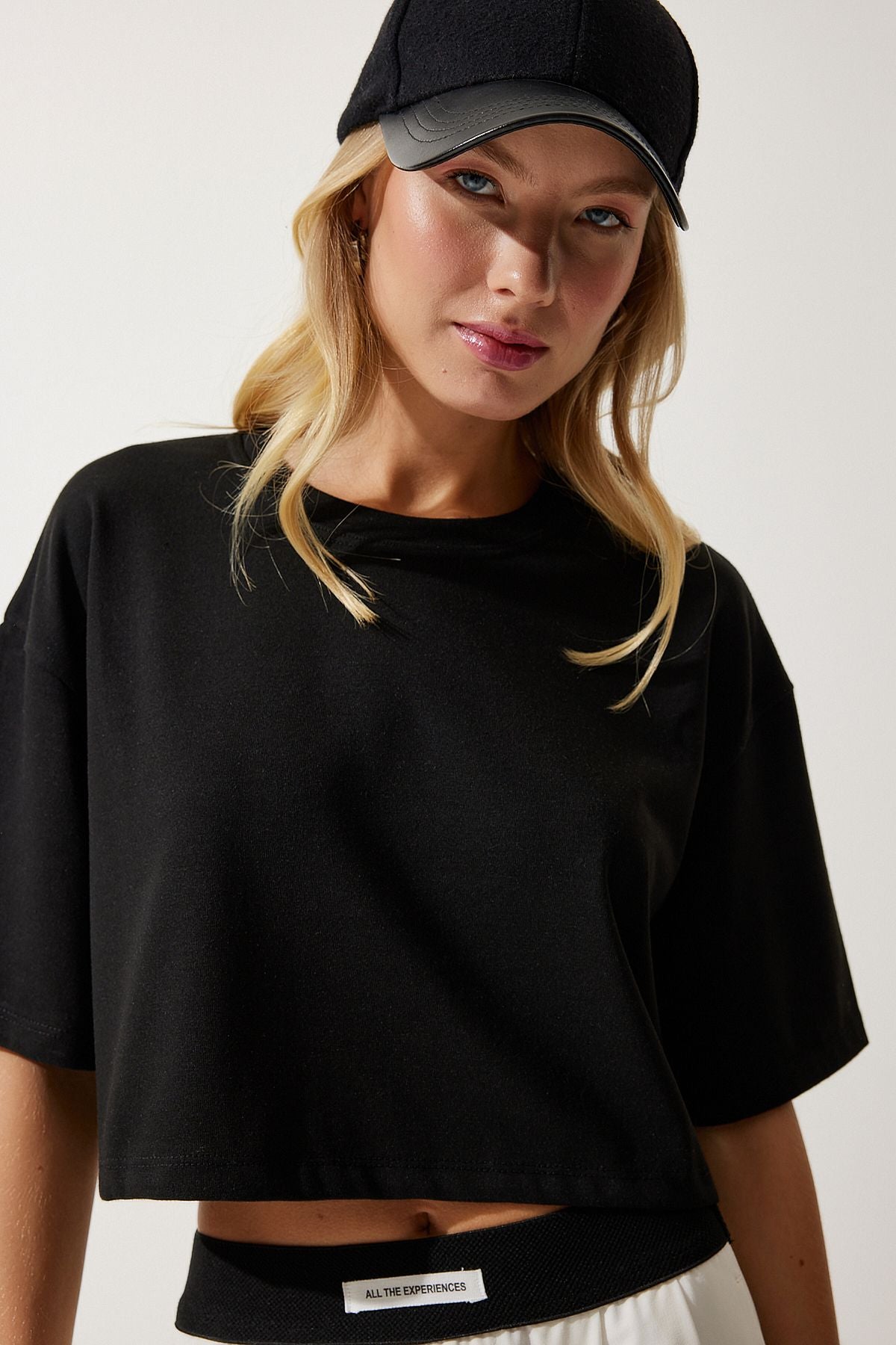 Siyah Basic Crop Örme T-Shirt RG00008