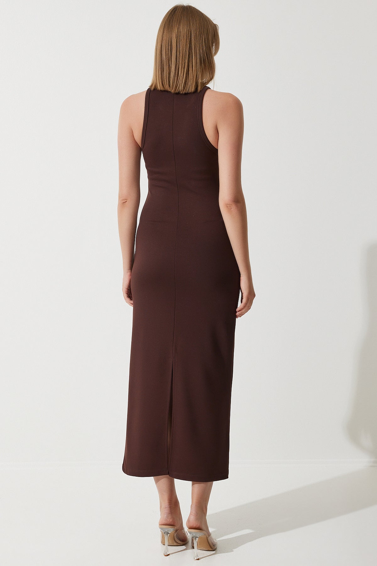 Kahverengi Halter Yaka Yazlık Çelik Örme Uzun Elbise BP00159