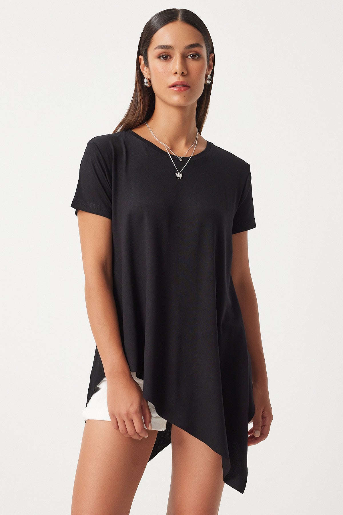 Siyah Asimetrik Viskon Örme T-shirt EN00599
